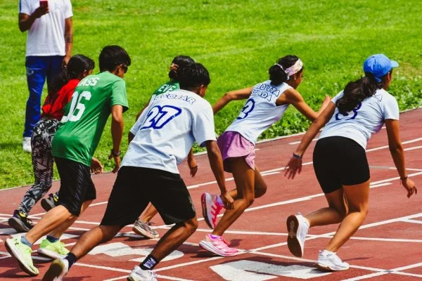 speed skating relay